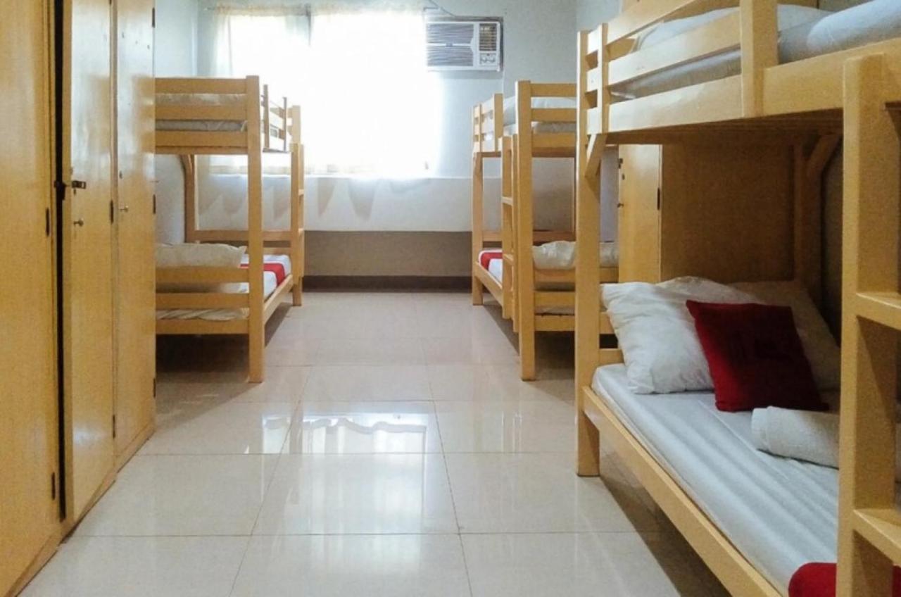 เรดดอร์ซ เนียร์ เซบู เมโทรโปลิแตน คาทีดราล Hotel Cebu ภายนอก รูปภาพ