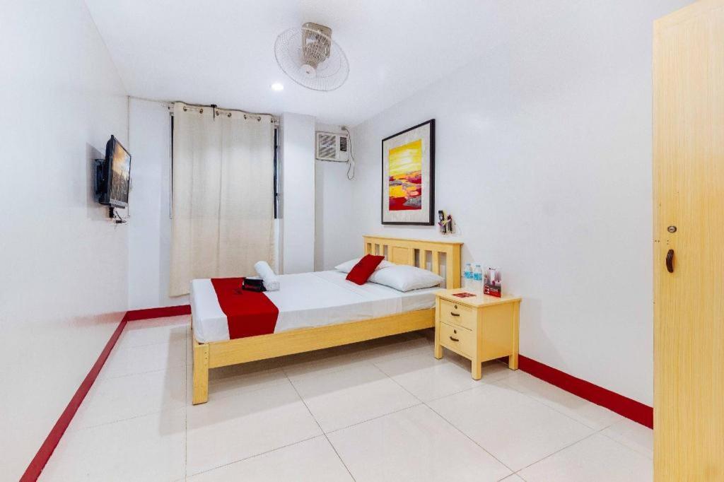 เรดดอร์ซ เนียร์ เซบู เมโทรโปลิแตน คาทีดราล Hotel Cebu ภายนอก รูปภาพ