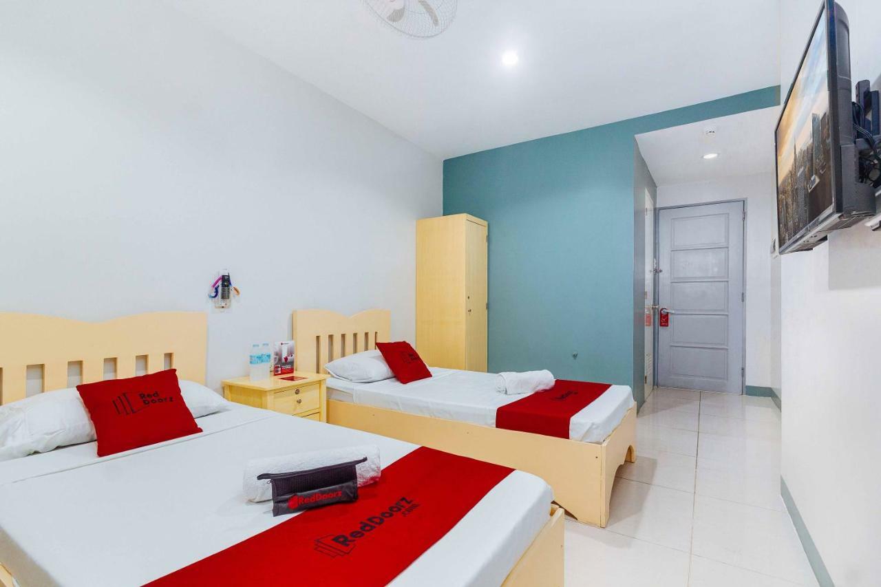 เรดดอร์ซ เนียร์ เซบู เมโทรโปลิแตน คาทีดราล Hotel Cebu ภายนอก รูปภาพ