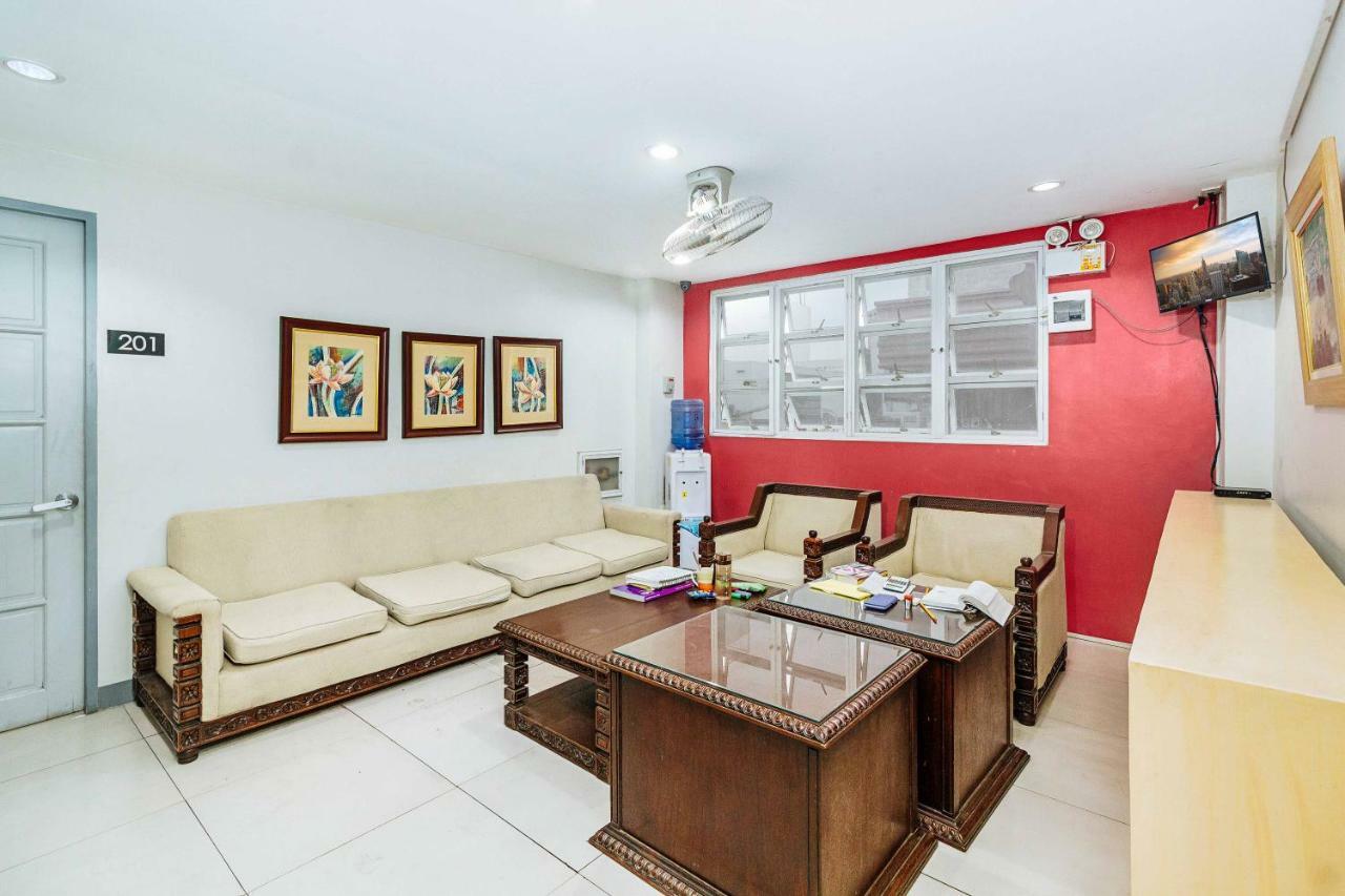 เรดดอร์ซ เนียร์ เซบู เมโทรโปลิแตน คาทีดราล Hotel Cebu ภายนอก รูปภาพ
